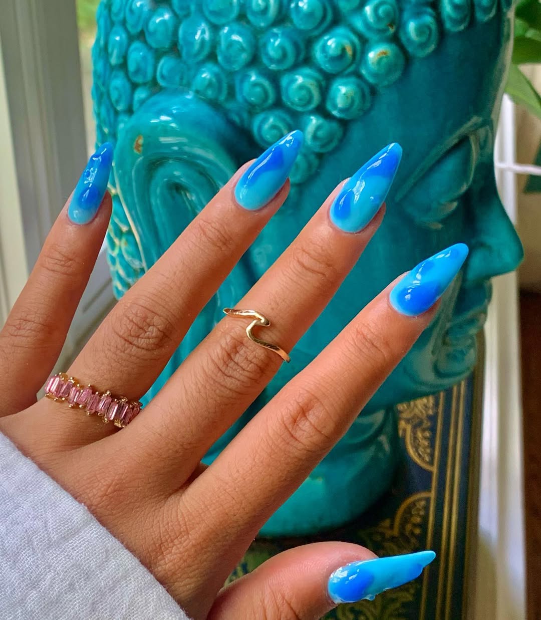 Blue Nails That Make a Statement