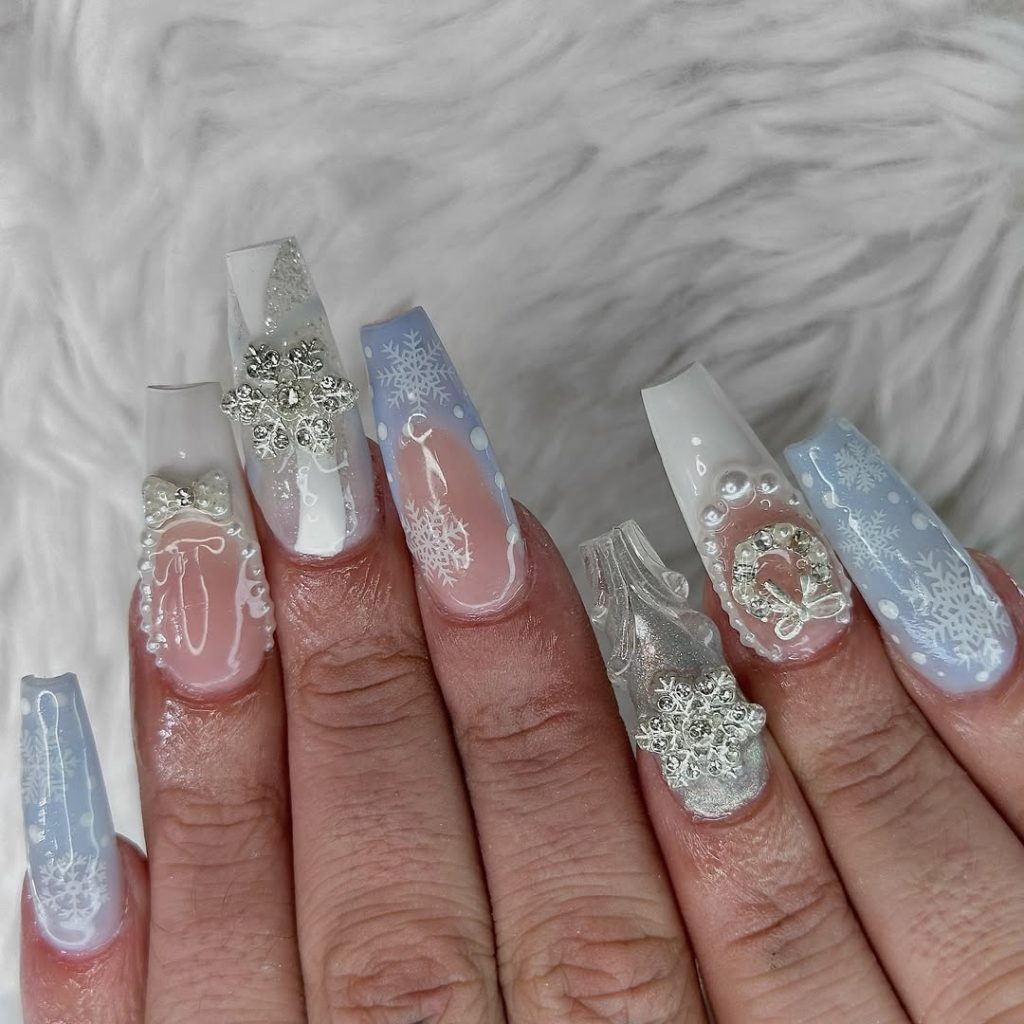Dreamy Cold-Weather Manicures 