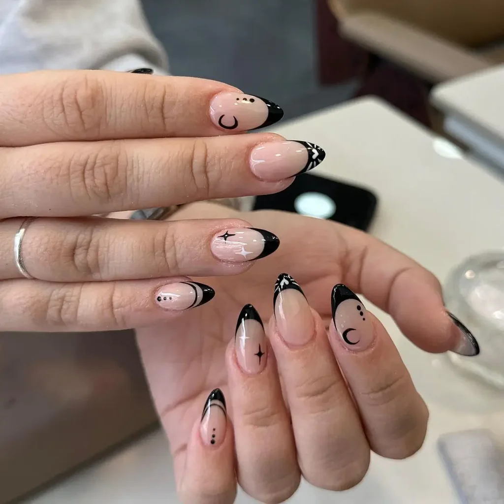 Black & White Nails